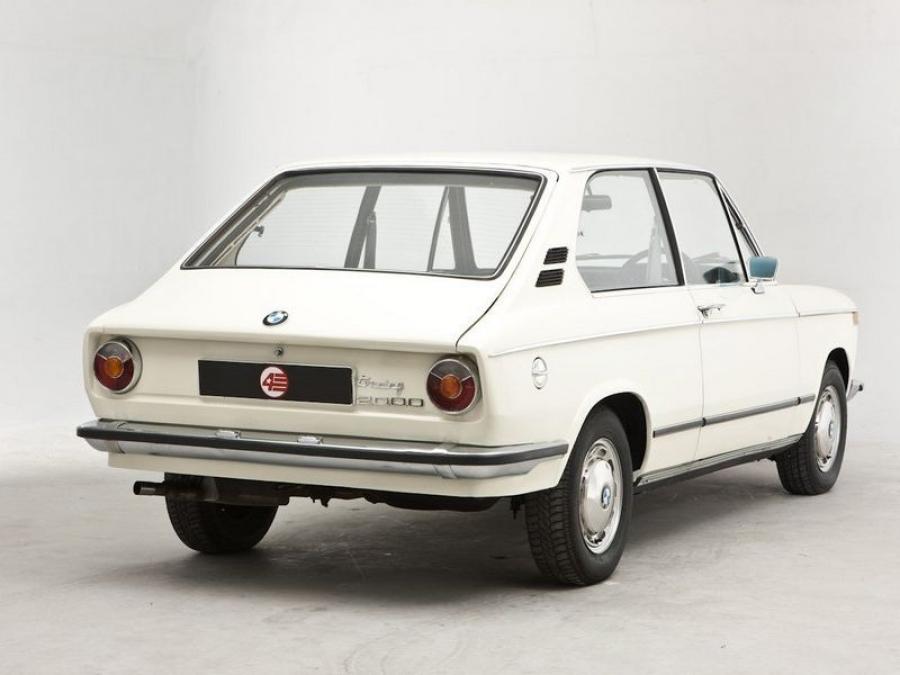  BMW 2000 Touring 1971 года  (UK) (фото 3 из 9)